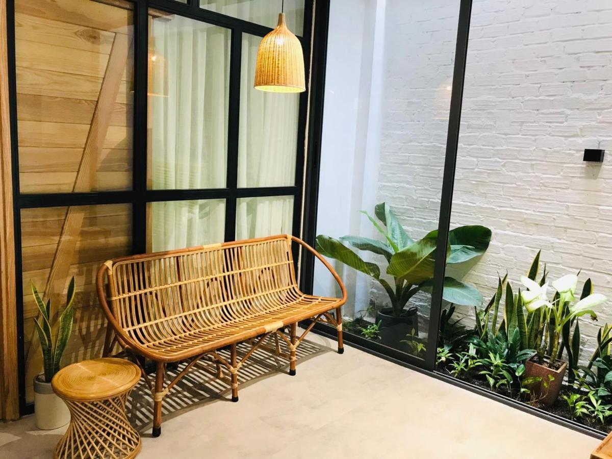 Uri House, 1- 2 Bedroom Tourism Apt, 5' Walk Dragon Bridge Da Nang Exterior photo